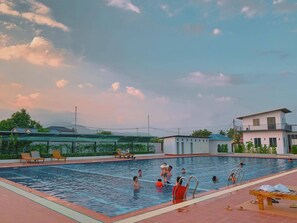 Botón de imagen sin clasificar, 2 de 16