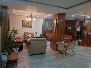 Lobby - Hotel Evergreen 9 (Phuntsholing)