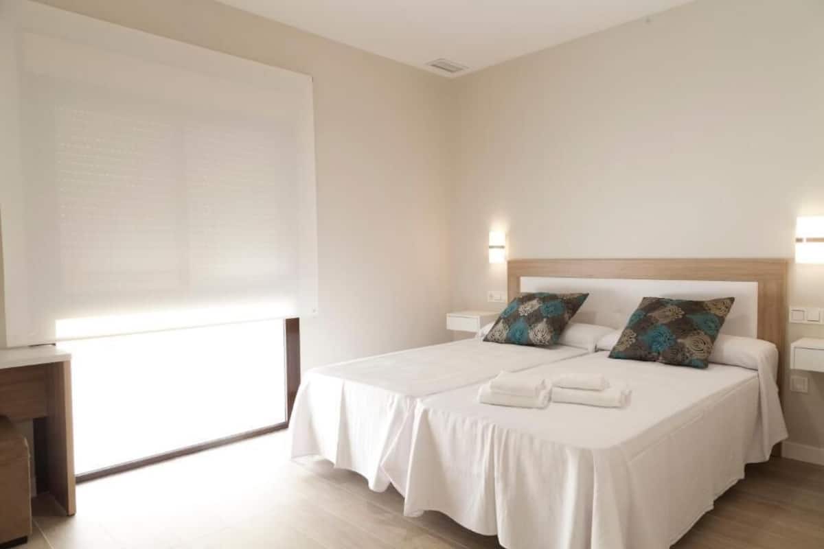 In-room safe, iron/ironing board, free WiFi