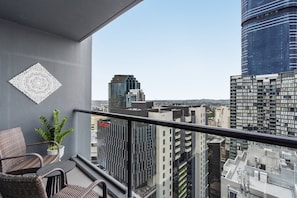 Apartment | Balcony - Bright 1-bed Retreat in Charlotte Towers (Brisbane)