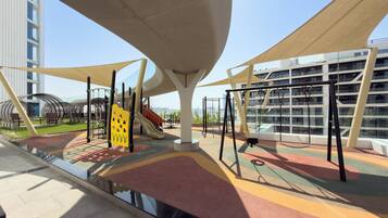 Children’s play area – outdoor