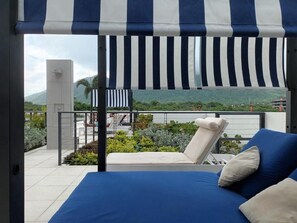 Apartamento, 2 quartos | Sacada