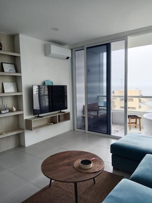 Apartamento, 2 quartos | Sala de estar