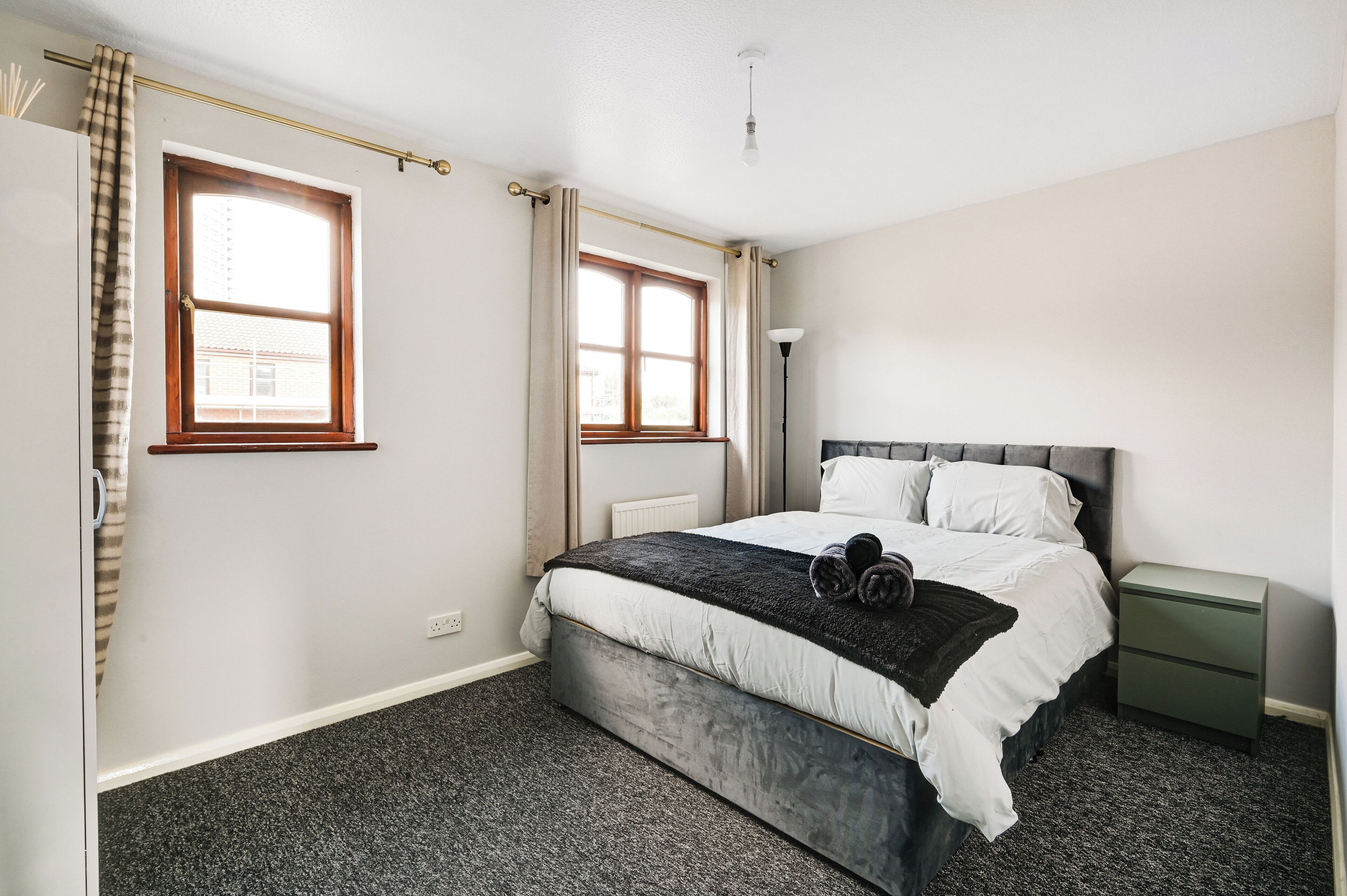 2 bedrooms, Internet, bed sheets