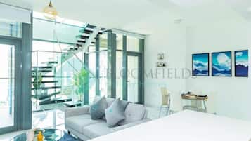 Apartment, Balcony, Canal View | Interior