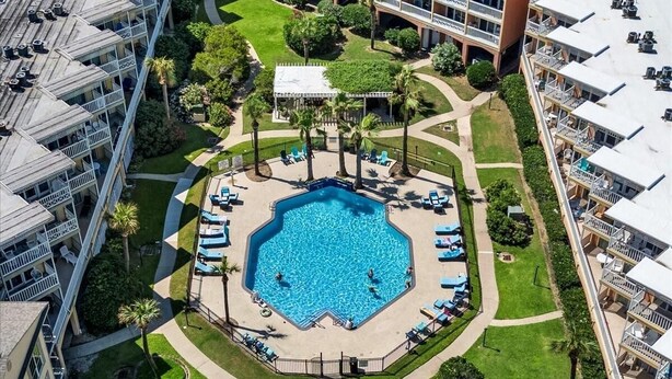 A heated pool - Shell-Abration-Like a Beach Fiesta (Galveston)