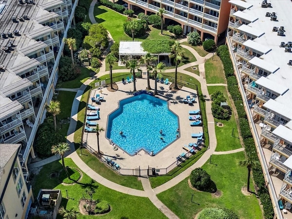 A heated pool - Shell-Abration-Like a Beach Fiesta (Galveston)