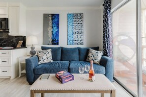 Smart TV - Shell-Abration-Like a Beach Fiesta (Galveston)