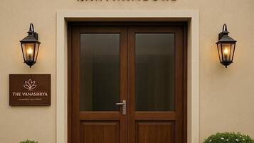 Fachada de la propiedad