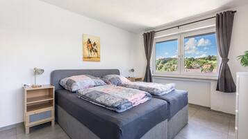 2 Schlafzimmer, WLAN, Bettwäsche