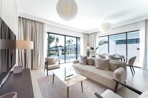 TV - Free housekeeping visits during your stay - StayShort - 6BR Villa in Damac Lagoons that Sleeps 11 (Damac Lagoons)