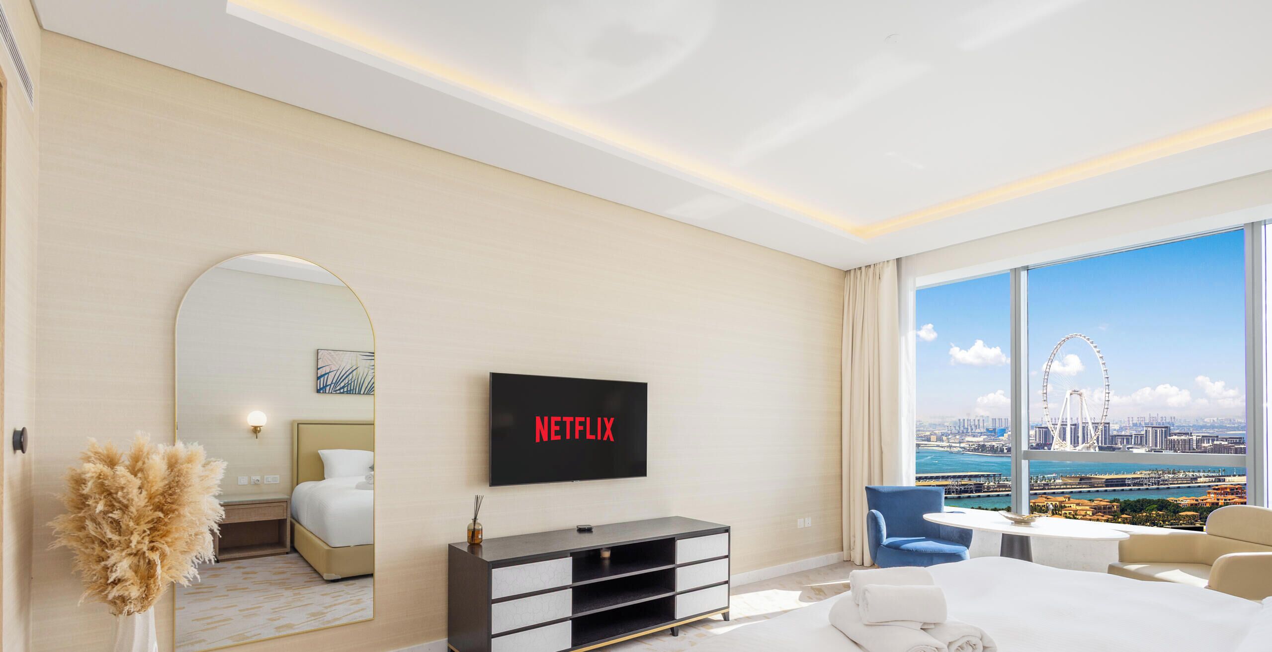 Verduisterende gordijnen, een strijkplank/strijkijzer, gratis wifi