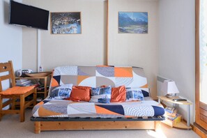 Televisio, DVD-soitin, stereot