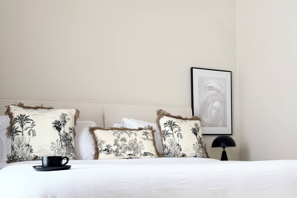 Classic Double Room, City View | Gebar bulu kapas, bar mini percuma, dihias secara berasingan