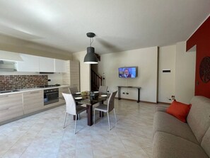 TV - 'Il Bosco' mit Terrasse by Interhome (Castagnelo)