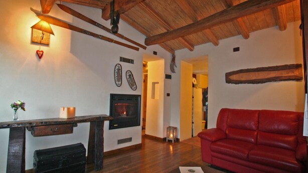 TV - für 3 Personen ca. 37 m²- in Lumarzo, Norditalien (Ligurien) by Interhome (Lumarzo)