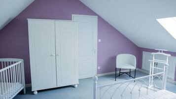 3 Schlafzimmer, Bügeleisen/Bügelbrett, WLAN, Bettwäsche