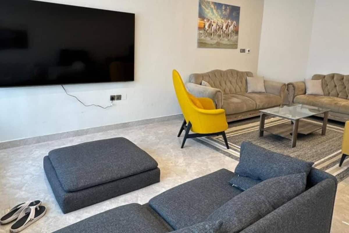 Dortoir Partagé Standard, vue ville