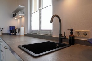 Private kitchen - House Philia with Panoramic Sea View (Agios Dimitrios)
