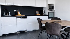 Dining - Bright luxury apartment with balcony & rooftop (Nice)