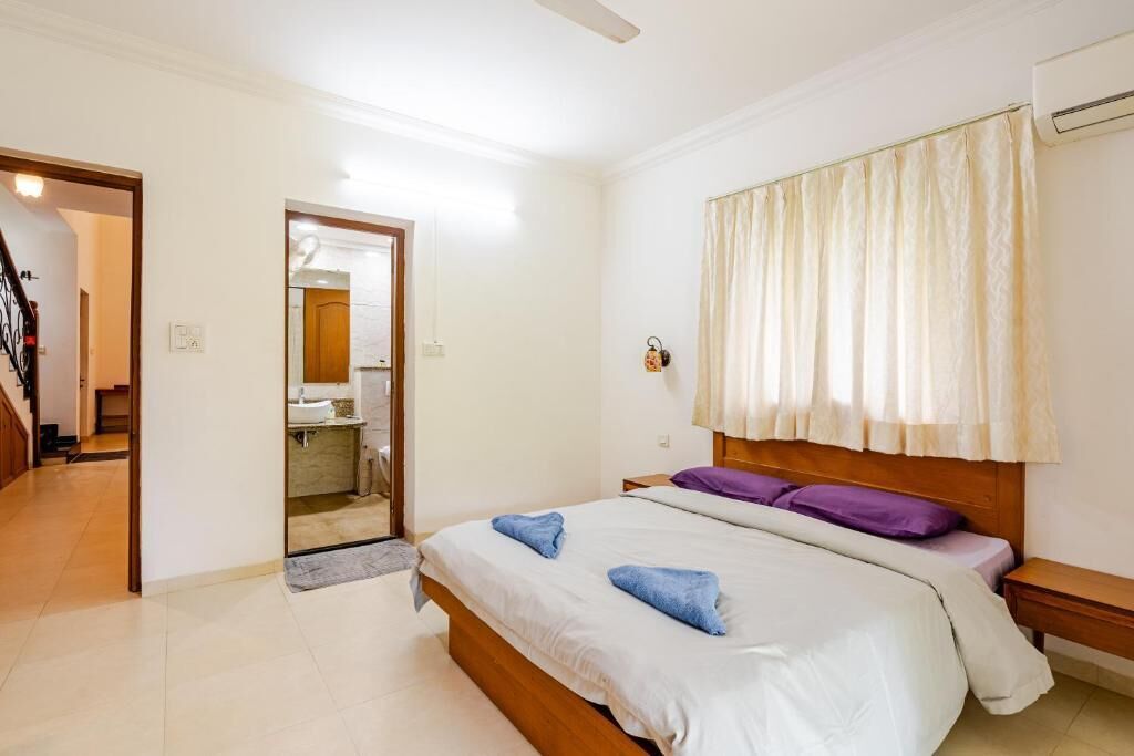 Villa, 2 Bedrooms, Kitchen, Garden View | Individually decorated, individually furnished, blackout drapes