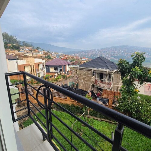 Terrific 3-bedroom bed & breakfast in vibrant Kigali