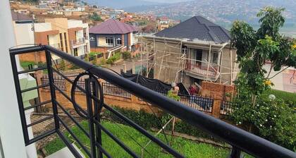 Terrific 3-bedroom bed & breakfast in vibrant Kigali