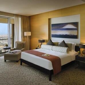 Studio, Balcony, City View | In-room safe, blackout drapes, soundproofing, iron/ironing board - Emaar Fashion Avenue Residences  (Dubai)