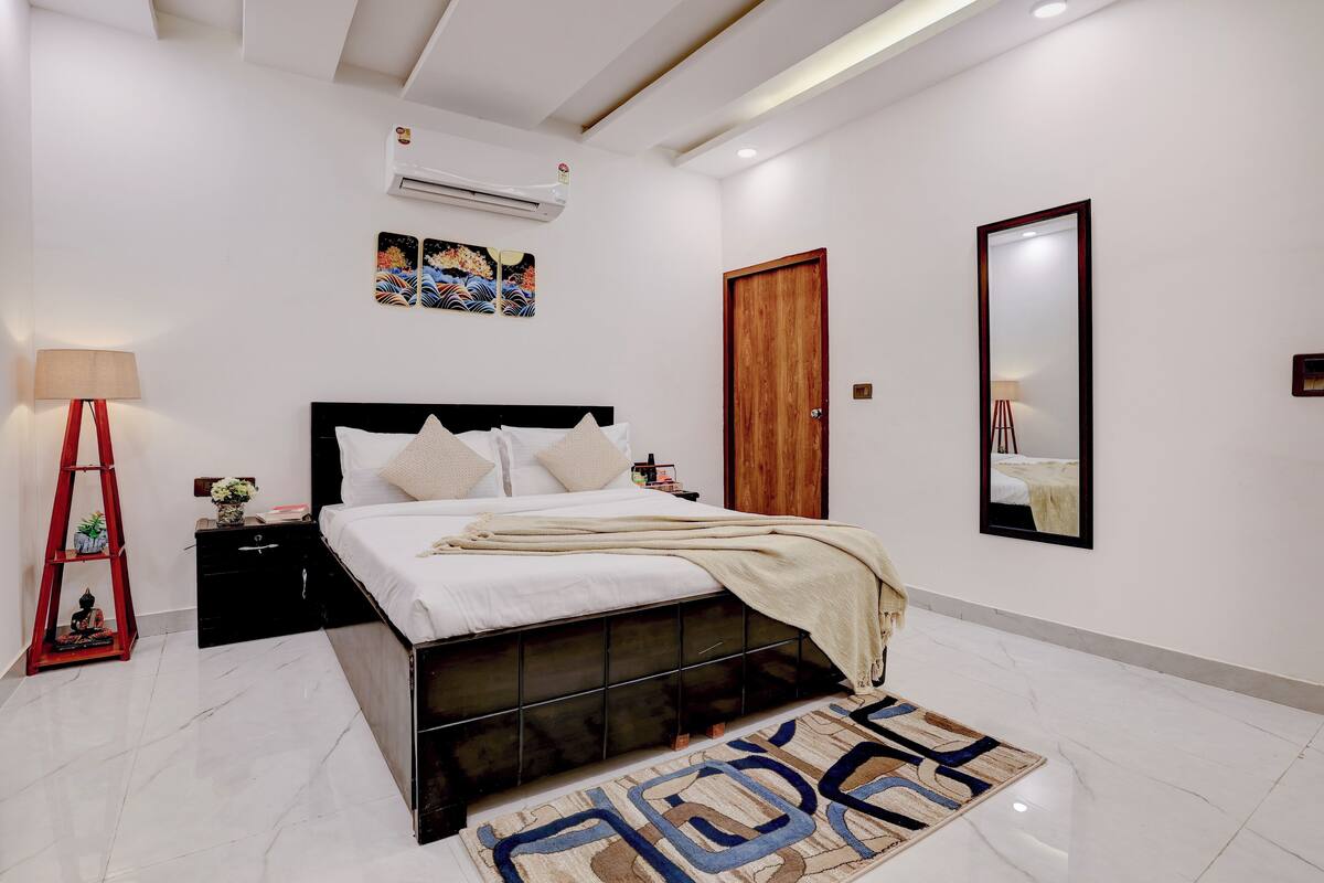 Villa, City View | Seterika/papan seterika, Wi-fi percuma