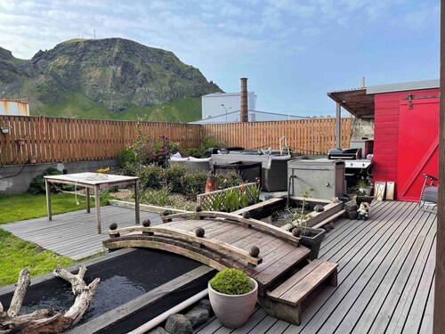 The Cozy Caravan Vestmannaeyjar