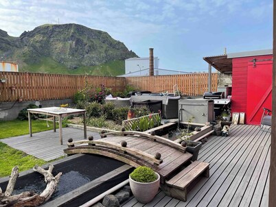 The Cozy Caravan Vestmannaeyjar