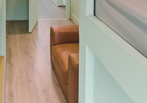Comfort Apartment, Multiple Beds, Smoking, Shared Bathroom | Property amenity - Pitchside Rooms (Liverpool)