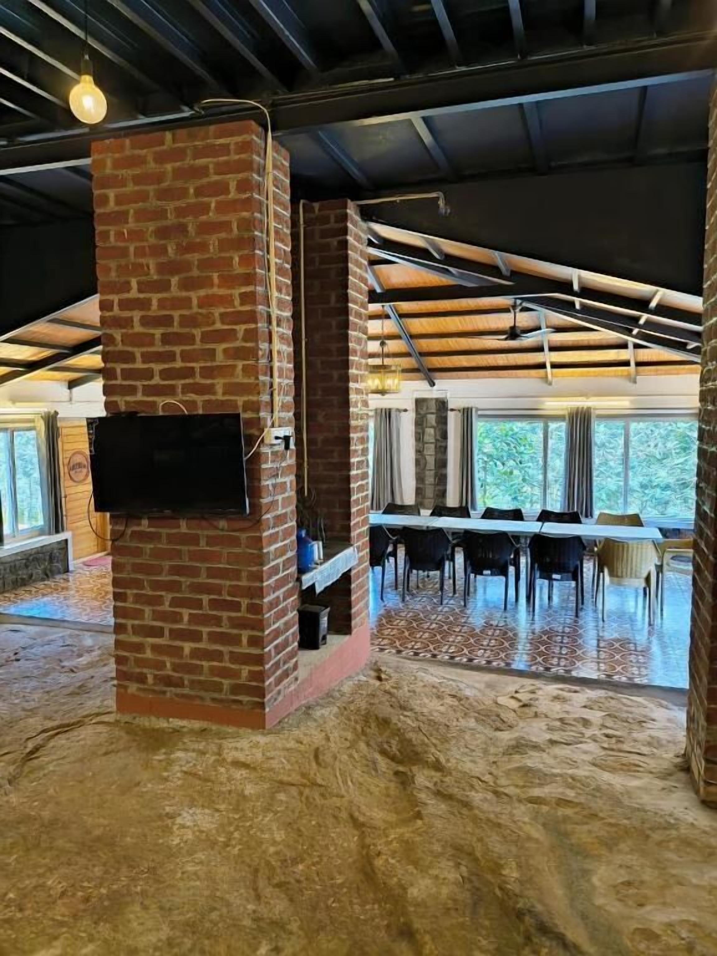 Classic Shared Dormitory, Mountain View