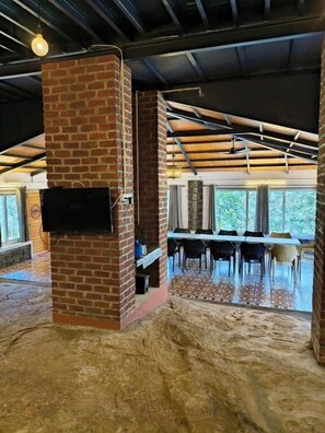 Classic Shared Dormitory, Mountain View | Desk, soundproofing, iron/ironing board, free WiFi - Gambhiraa Resorts (Kolli Hills)