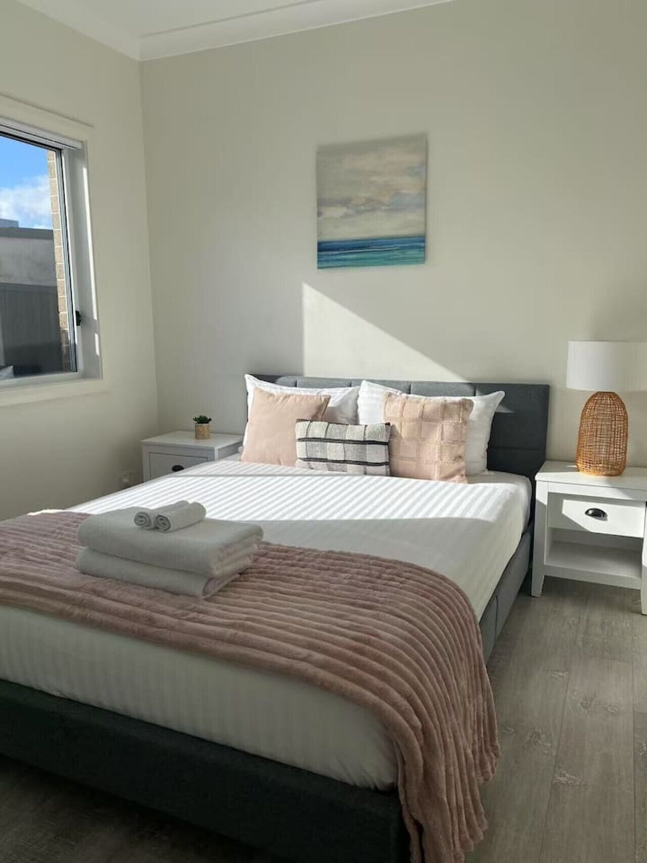 2 Schlafzimmer, Schreibtisch, Bügeleisen/Bügelbrett, WLAN