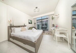 Iron/ironing board, free WiFi, bed sheets - Modern Studio in Oxford Boulevard JVC (Dubai)