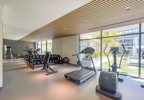 Fitness facility - Modern Studio in Oxford Boulevard JVC (Dubai)