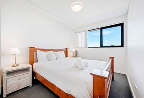 Unclassified image, 2 of 18, button - Modern Retreat near DFO and Sydney Olympic Park (Homebush)