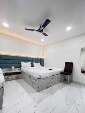 Triple Room | Free WiFi