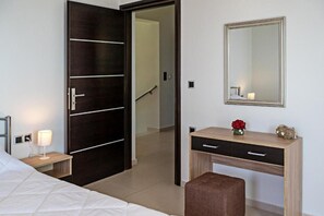 3 bedrooms, Internet, bed sheets - Alkistis Villa with amazing sea view (9G4V+4G2 Rethymno, Greece)
