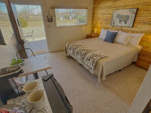 1 makuuhuone, silitysrauta/-lauta, vauvan matkasänky, ilmainen Wi-Fi