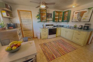 Immagine non classificata, 5 di 36, pulsante