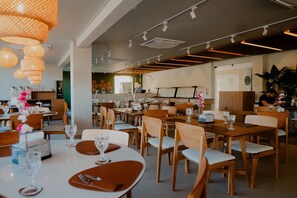 Basic Apartment | Dining - Malia Beach #a301 - Resort por Carpediem (Ipojuca)