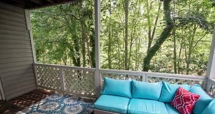 Charming 2-bedroom condo in Cary