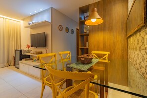 Departamento básico | Restaurantes