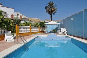 Pool - Traditional Andalusian Farmhouse Near Cordoba (Moriles)