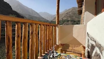 Chambre Panoramique Double ou avec lits jumeaux, vue montagne, cÎté montagne | Vue sur les montagnes