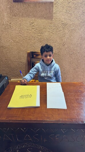 Reception - Atlas Walnut Hotel (Imlil)