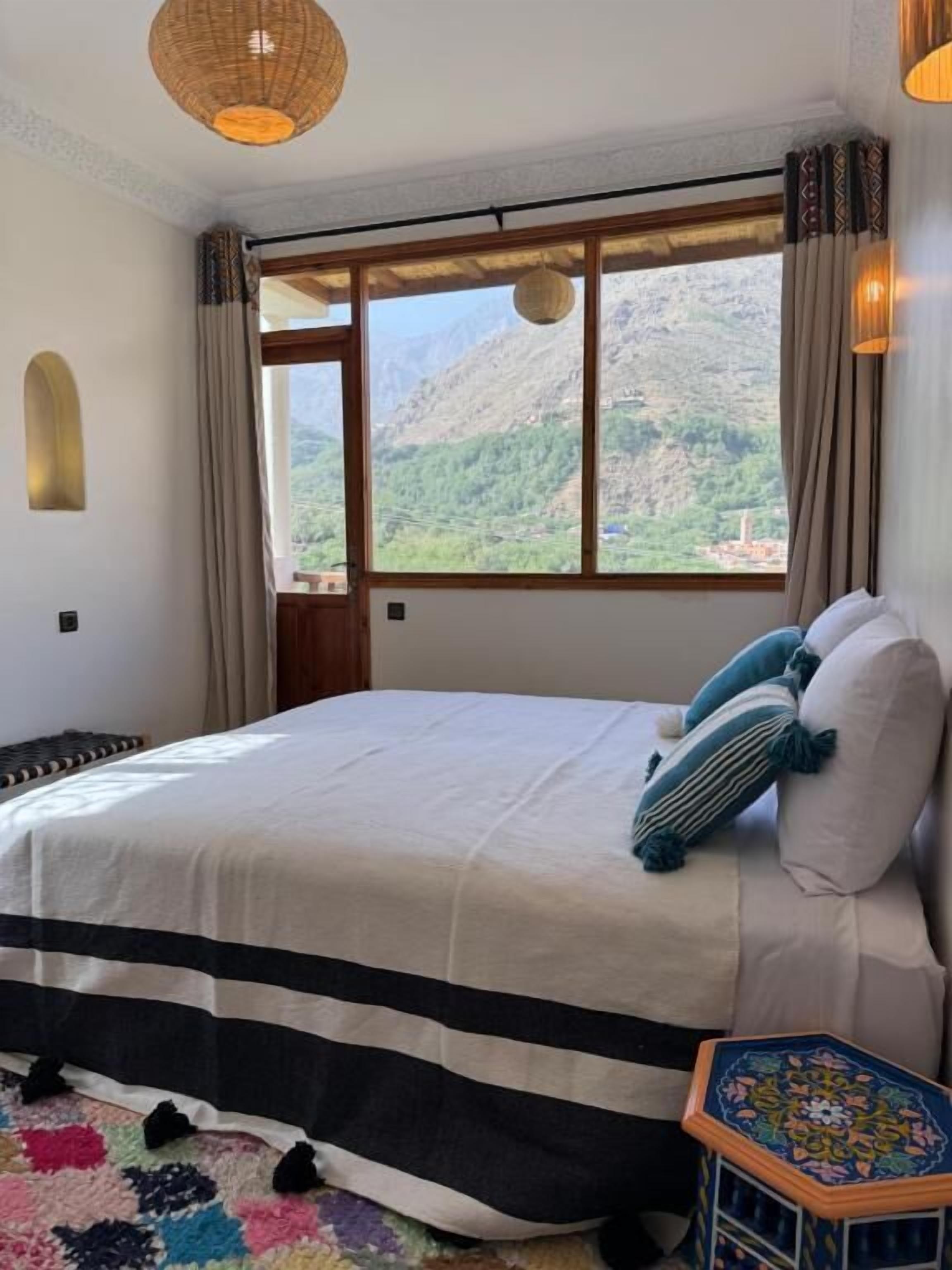 Kamar Double atau Twin Deluks, pemandangan gunung | Ruang kerja ramah laptop dan Wi-Fi gratis