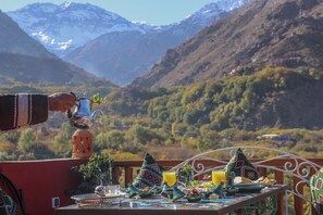 Rooftop terrace - Atlas Walnut Hotel (Imlil)